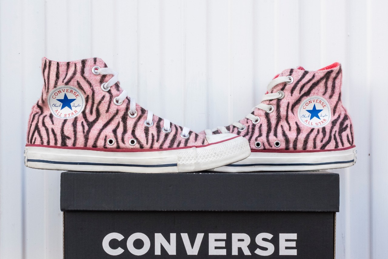 Converse zebra rosas ROTOLO